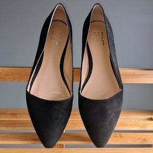 Classic black flats